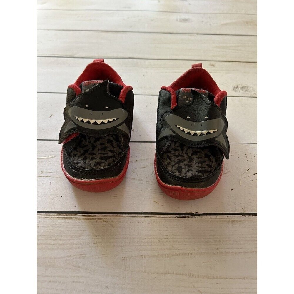 Reebok Classic Youth toddler size 4 Shark Shoes black slip on rubber sole